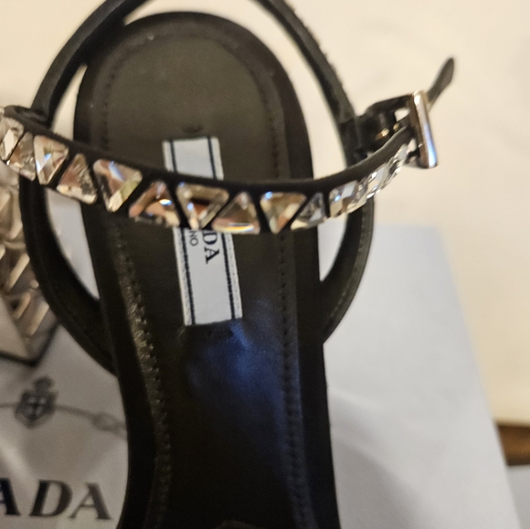 PRADA crystal-embellished Block Heel sandals SIZE 39 - Picture 7 of 8